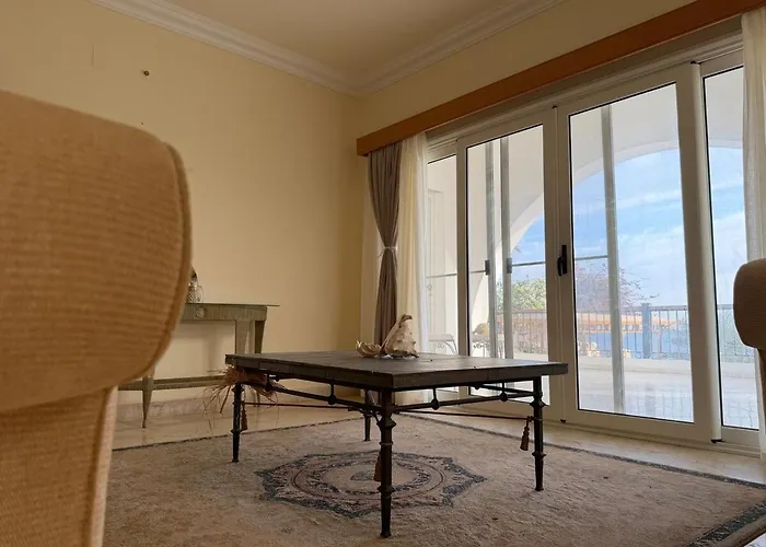 Villa Sea View *